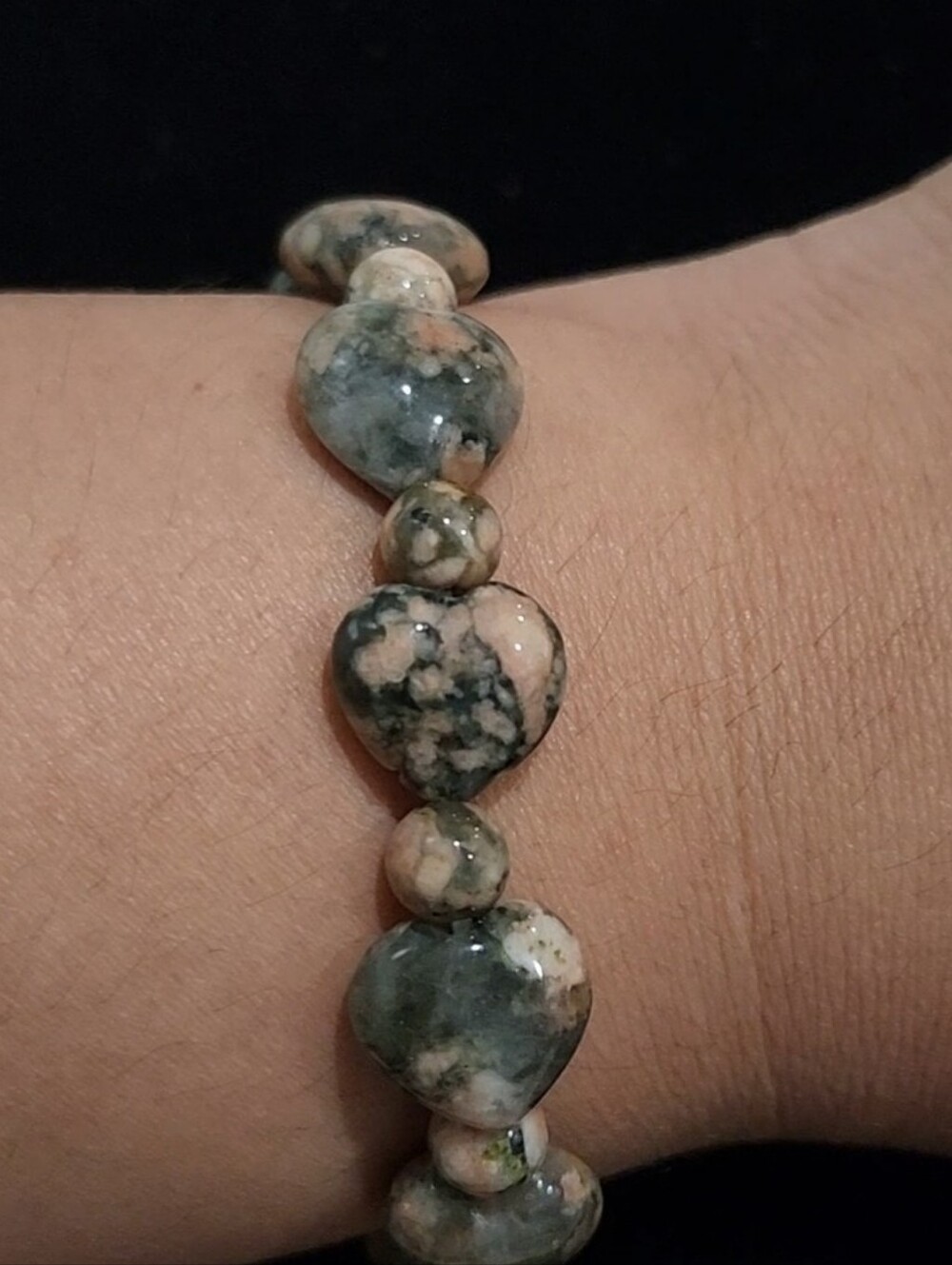 Peach Blossom And Green Rutile Heart Bead Bracelet